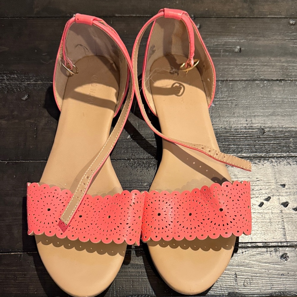 Old Navy coral Cutout Sandals